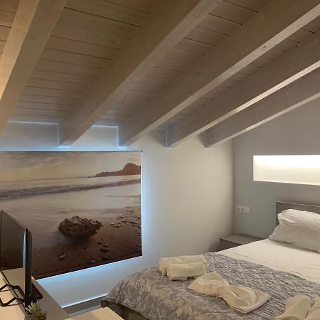 Terpsichore Boutique Bright New Sofita Studios And Appartment Dassia  Ngoại thất bức ảnh