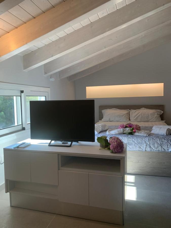 Terpsichore Boutique Bright New Sofita Studios And Appartment Dassia  Ngoại thất bức ảnh