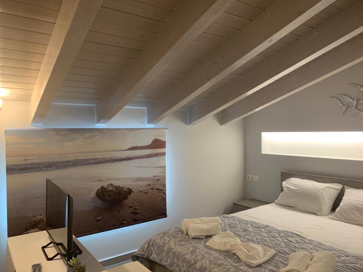 Terpsichore Boutique Bright New Sofita Studios And Appartment Dassia  Ngoại thất bức ảnh